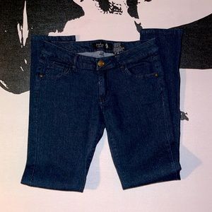 Papaya | Dark Blue Skinny Stretch Jeans w/ Stitching detail on back pockets